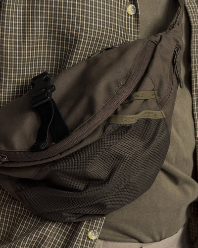 PINEWOOD CROSS WAIST PACK 4L, mörk olivgrön